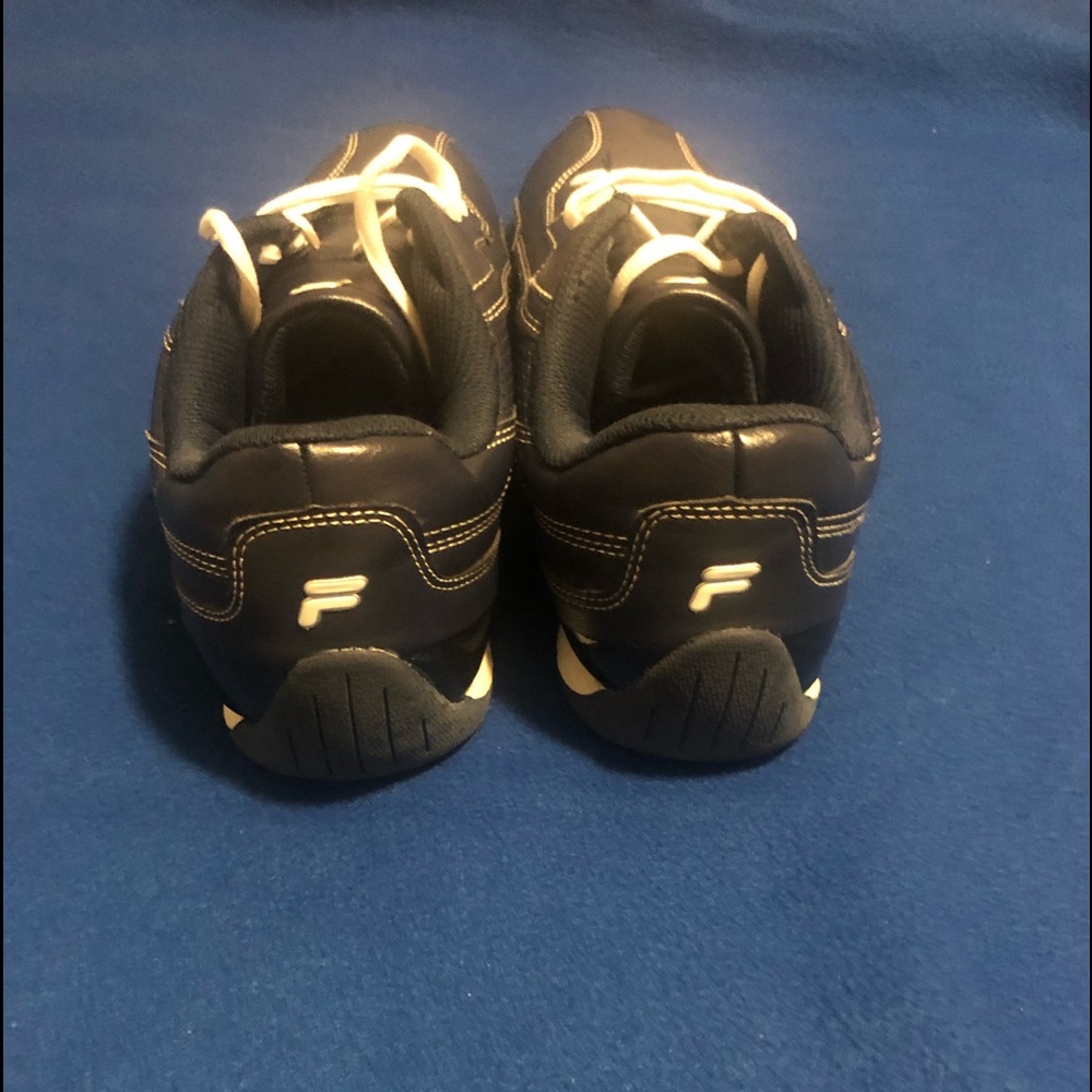 Fila - Picture 4 of 7